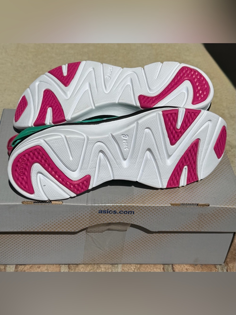 New ASICS Gel-Fit Sana Training Shoes in Mint/White/Black Size 7 - Picture 9 of 9